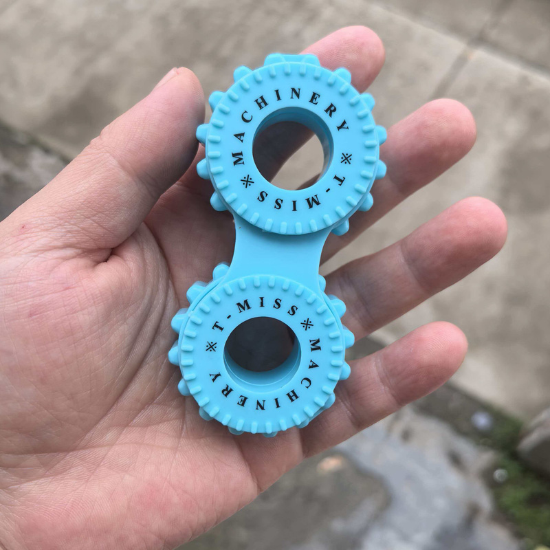 Nuovo Fidget Spinner a Catena  - Cycling Gear And Accessories recensione e prezzo