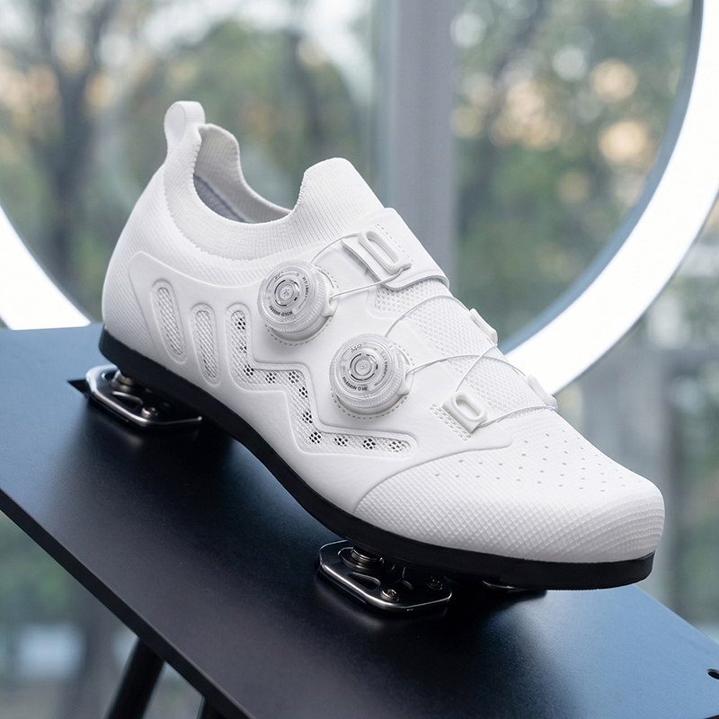 Scarpe da Ciclismo su Strada Y - Cycling Shoe Insoles recensione e prezzo
