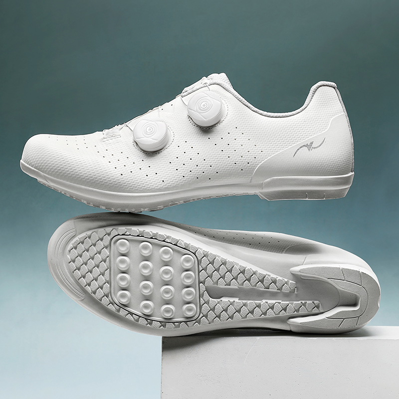 Nuove Scarpe da Ciclismo Senza - Cycling Shoe Insoles recensione e prezzo